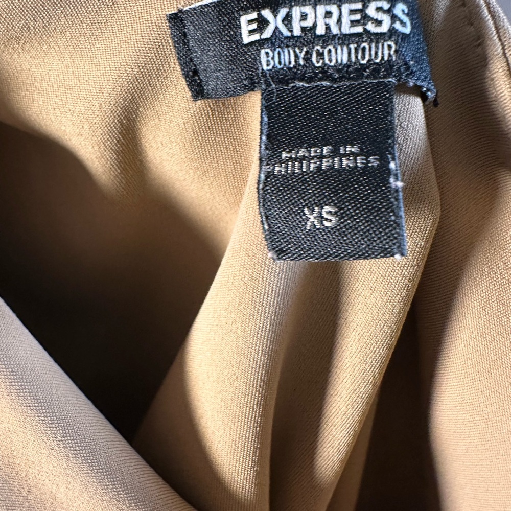 Express Tan Body Contour - Picture 4 of 4